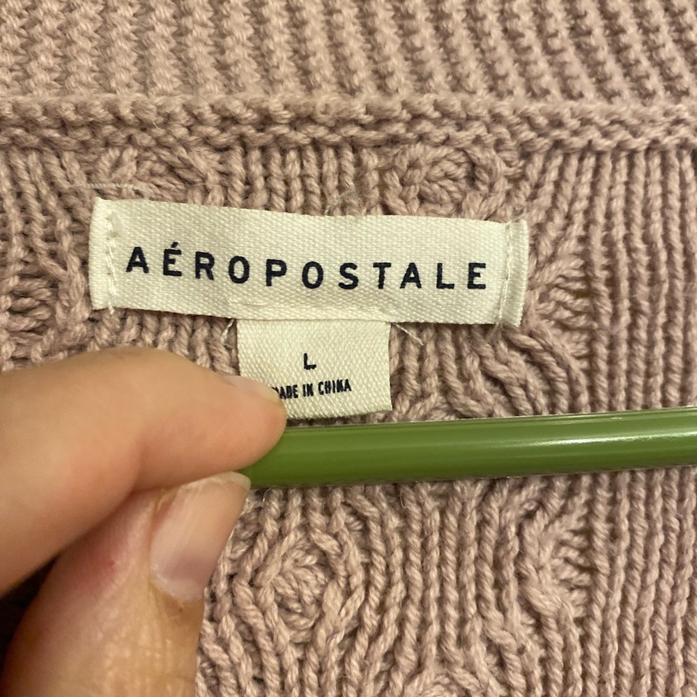 Aeropostale Vneck Mauve Sweater Large - Picture 4 of 6